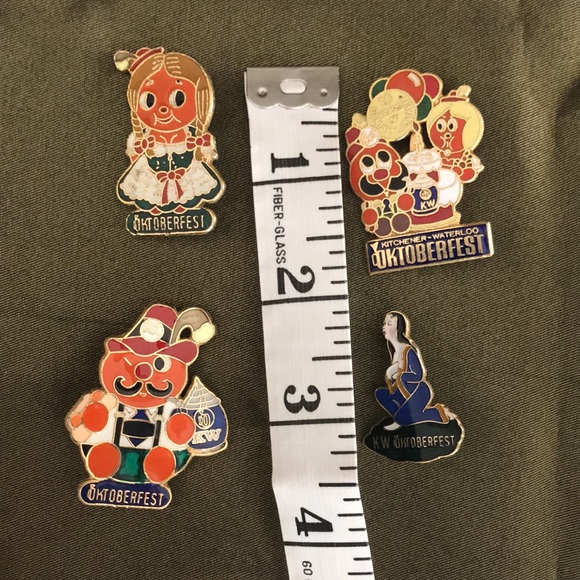 🍻Vintage KW Oktoberfest Pins - Picture 11 of 13